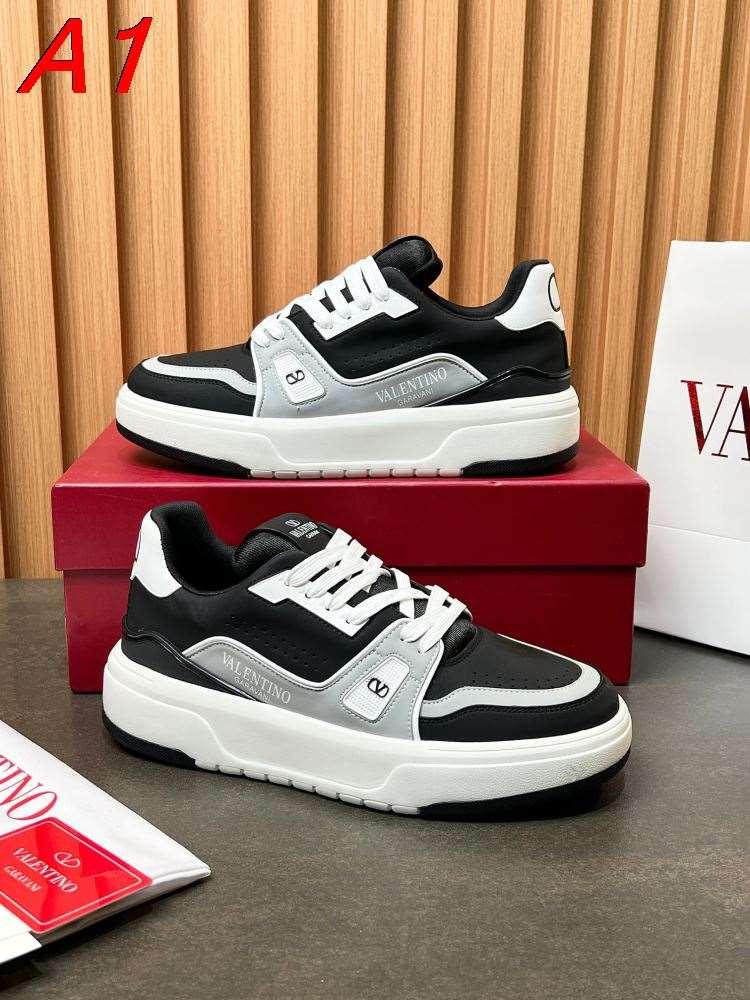 2026入荷【Valentino】スニーカーレザー 多色拼接 Logo プラットフォーム 白×黒×グレー カジュアル