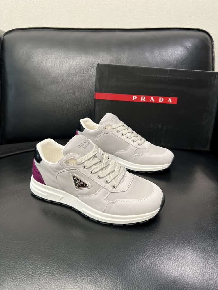 2026新作【Prada】スニーカー スエード 倒三角标识 グレー×パープル カジュアル