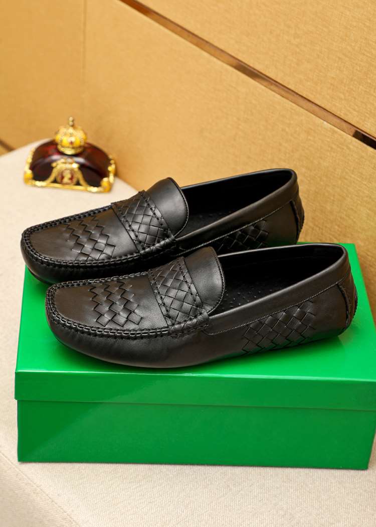【Bottega Veneta】ローファー レザー イントレチャート スプリットタン ブラック フォーマル