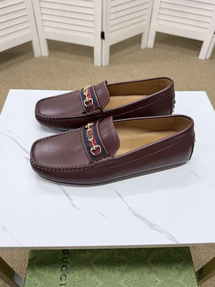 2026発売中！【Gucci】チャンキースニーカー メッシュ×レザー ウェブストライプ ブラック×グレー ストリート