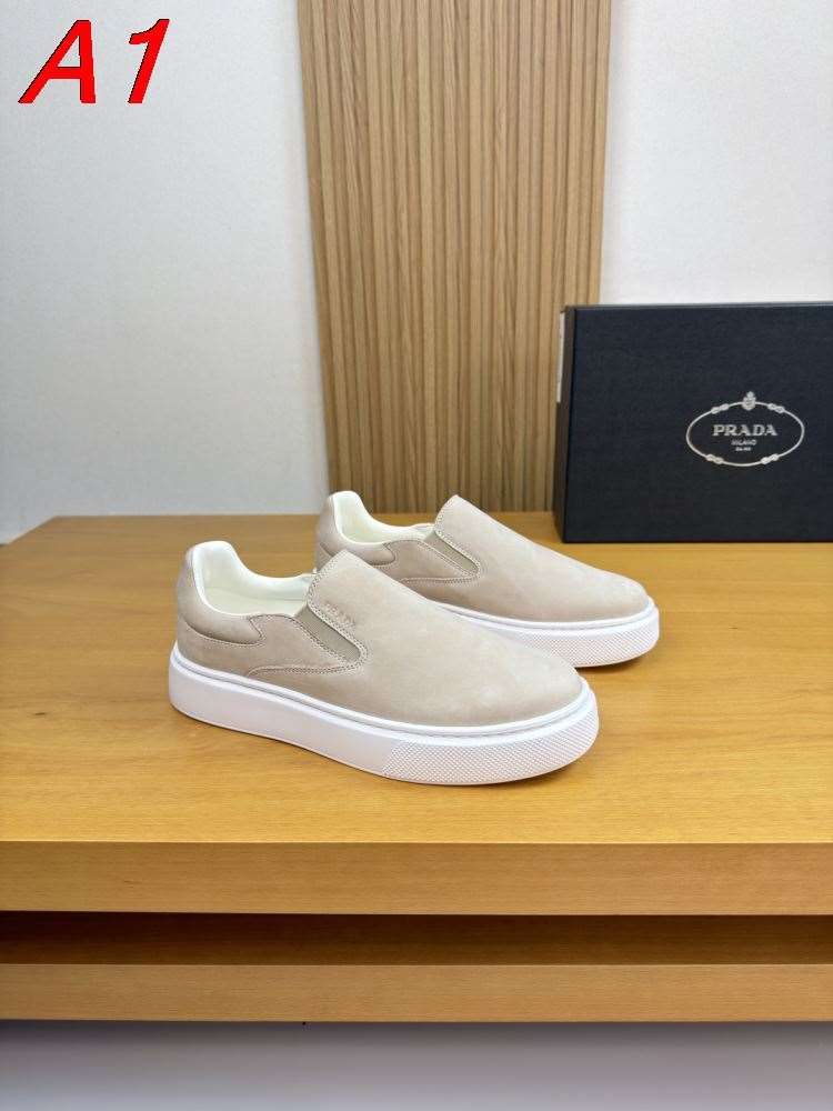 2026入荷しました【Prada】スリッポン スエード 编针织边缘 ベージュ カジュアル