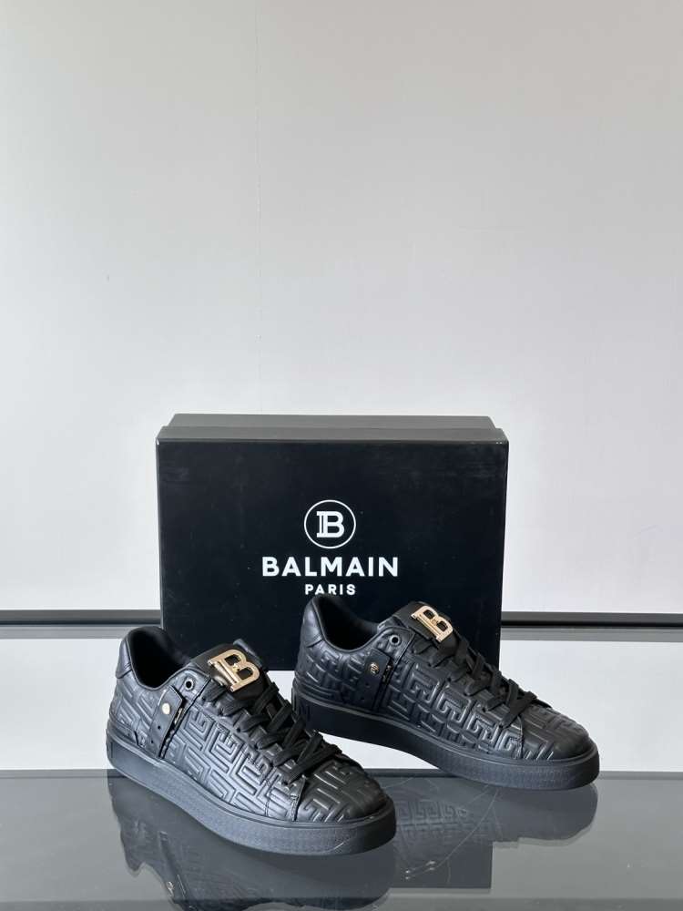 2026発売中!【Balmain】ローカットスニーカー レザー 型押し モノグラム×ゴールド BLACK×GOLD パーティー