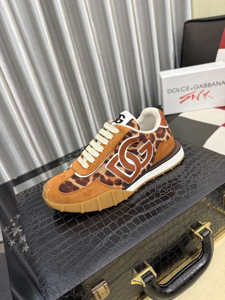 2026新作発表【Dolce & Gabbana】スニーカー スエード×马毛 DGロゴ ブラウン×ベージュ カジュアル