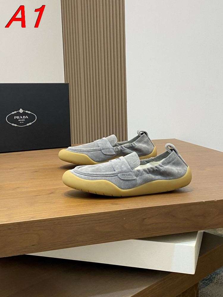 2026新作発表【Prada】ローファー スエード 币形装饰 グレー カジュアル