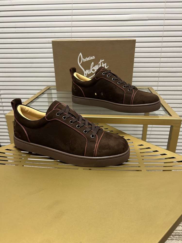 2026新作【Christian Louboutin】スニーカー スエード 明線縫製 ブラウン×ブラウン デイリー