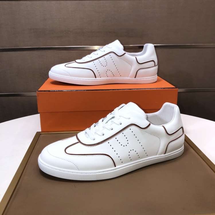 2026入荷しました【Gucci】チャンキースニーカー レザー ウェブストライプ GGモノグラム ベージュ ストリート