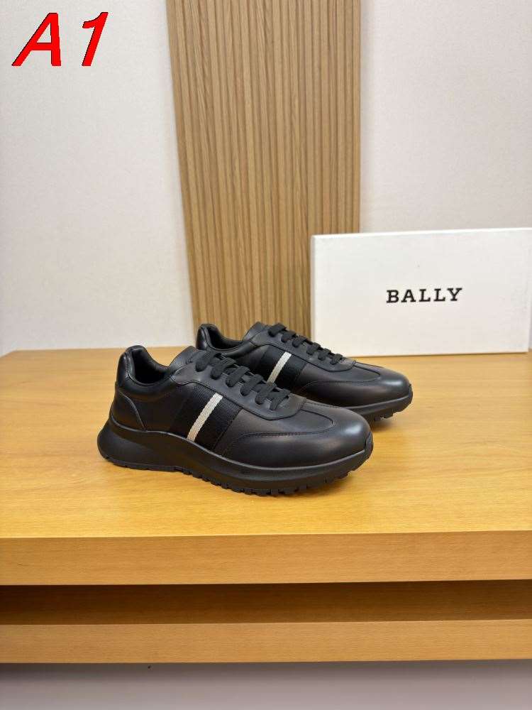 2026入荷しました【Burberry】ローカットスニーカー レザー ストライプ ブラック×ホワイト カジュアル