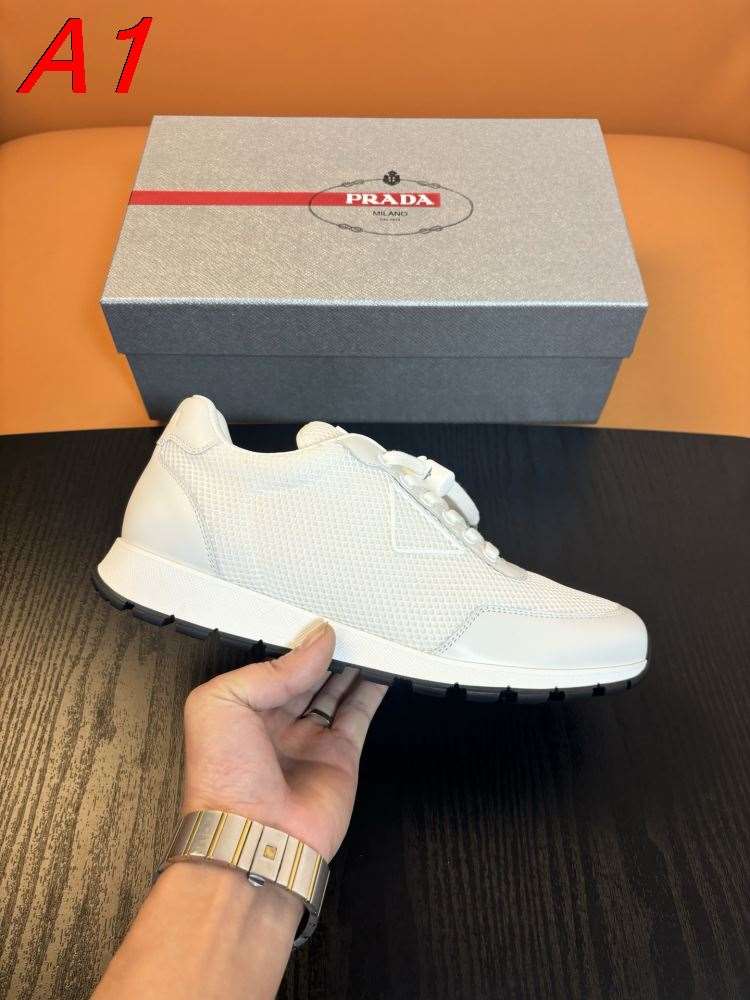 2026新作【Prada】スニーカー メッシュ×光泽レザー 隠し绳带  White カジュアル