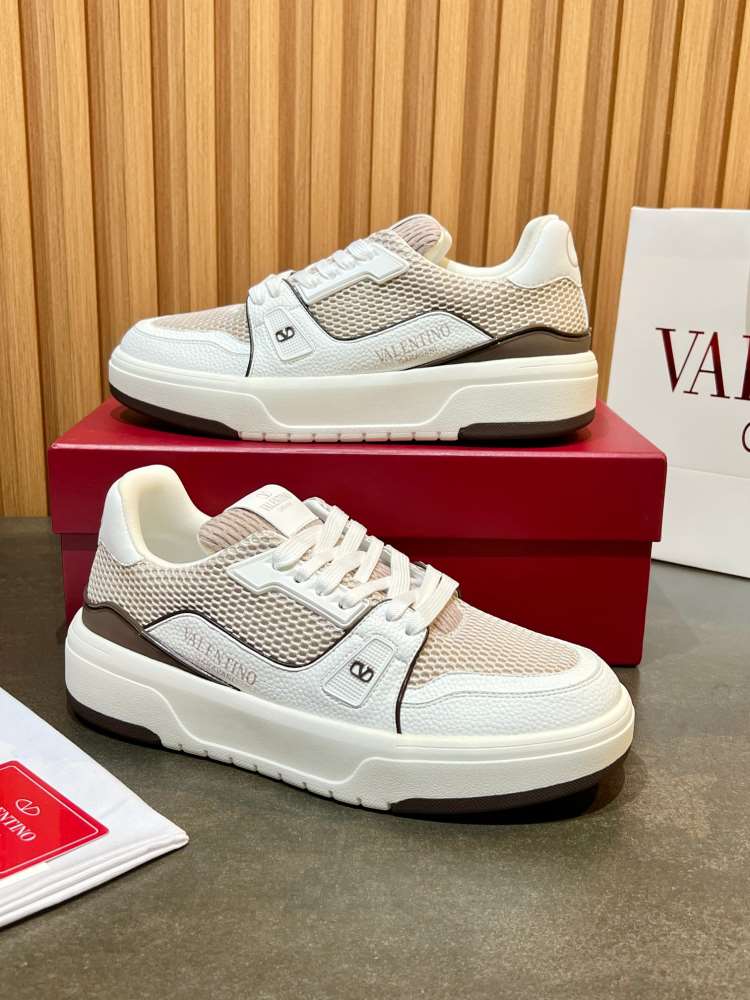 2026入荷【Valentino】スニーカーメッシュ レザー VALENTINO印字 プラットフォーム 白×深棕 カジュアル