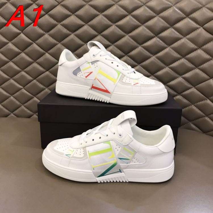 2026入荷しました【Valentino】スニーカーレザー 渐変彩色飾帯 几何Logo 白 カジュアル
