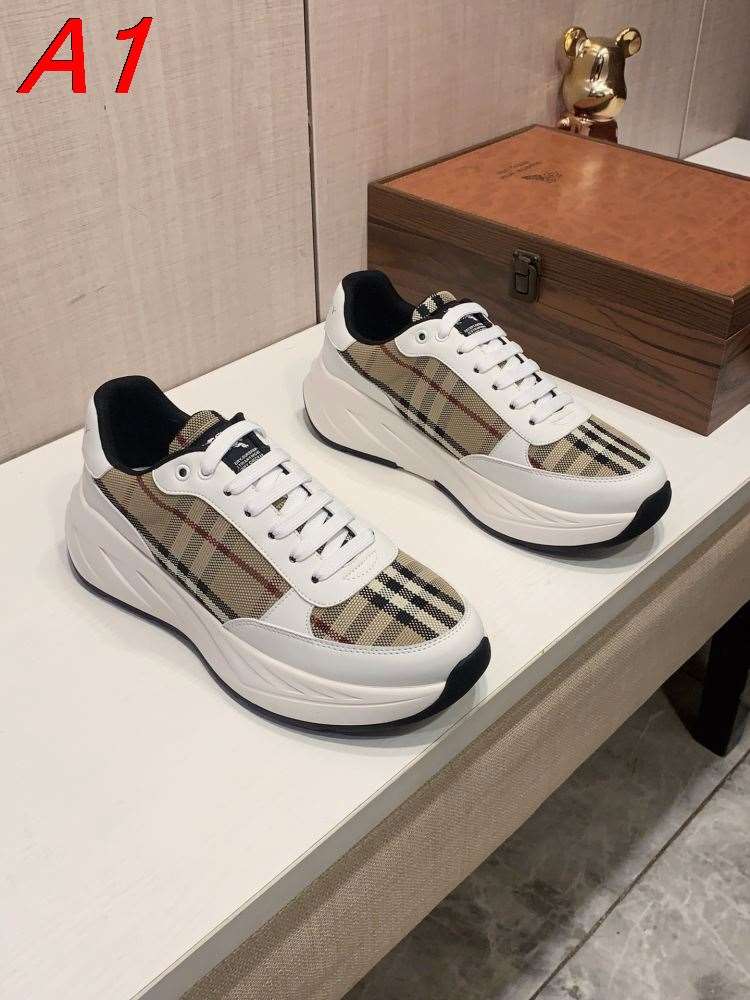 2026発売中！【Burberry】チャンキースニーカー キャンバス×レザー クラシック格子柄 白×ベージュ×赤 ストリート