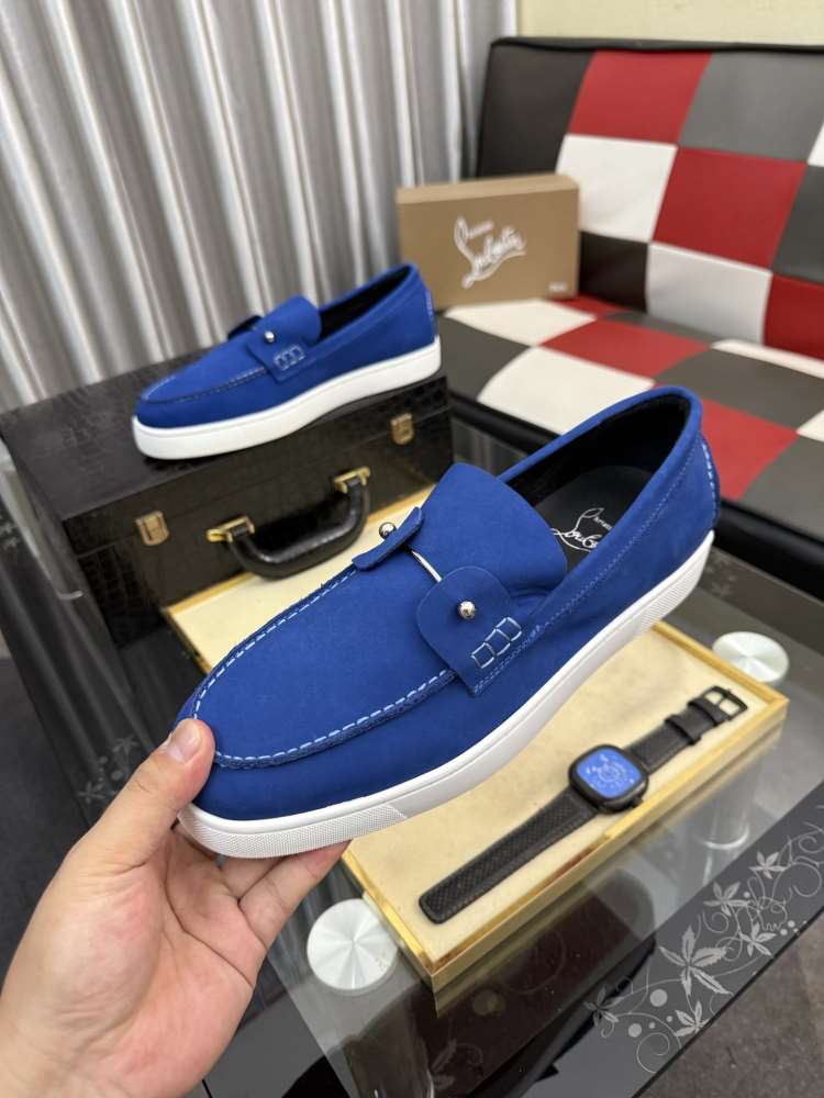 2026入荷【Christian Louboutin】ローファー スエード 钮扣装飾 ブルー×ホワイト フォーマル