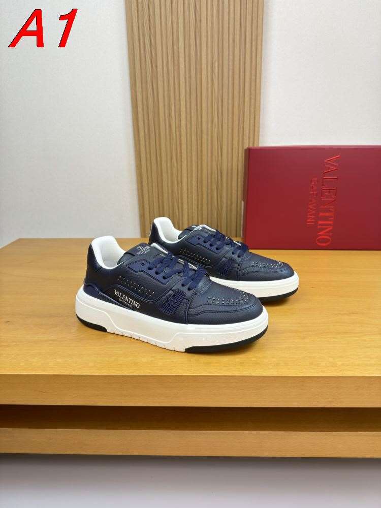 【Valentino】スニーカーレザー VALENTINO Logo 透气孔 ネイビー カジュアル