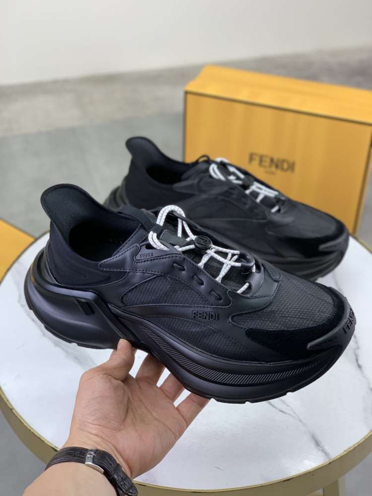 【Fendi】チャンキースニーカー メッシュ×レザー F柄 ブラック カジュアル