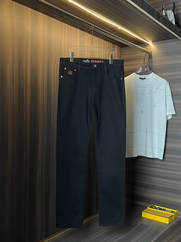 エルメス 2026 【春夏新作】デニムパンツ 上品な印象 軽量快適 着回し抜群 万能アイテム