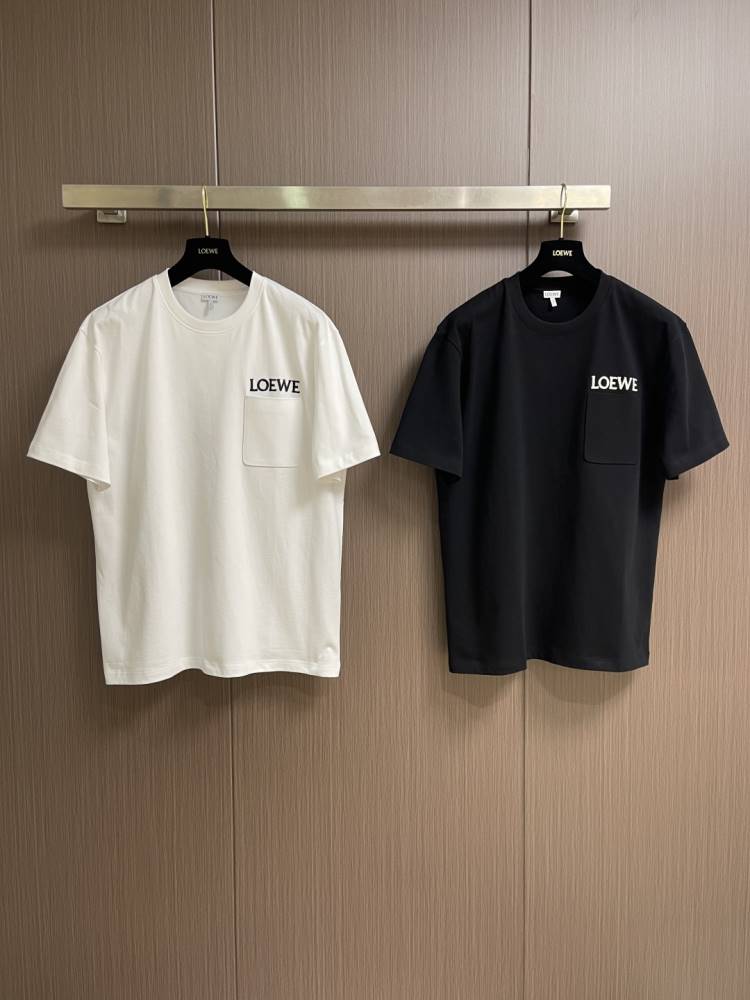 2026 ロエベ 夏ニュー 刺繍ポケット クルーネック半袖Tシャツ リラックスオーバーシルエット ブランド コピー