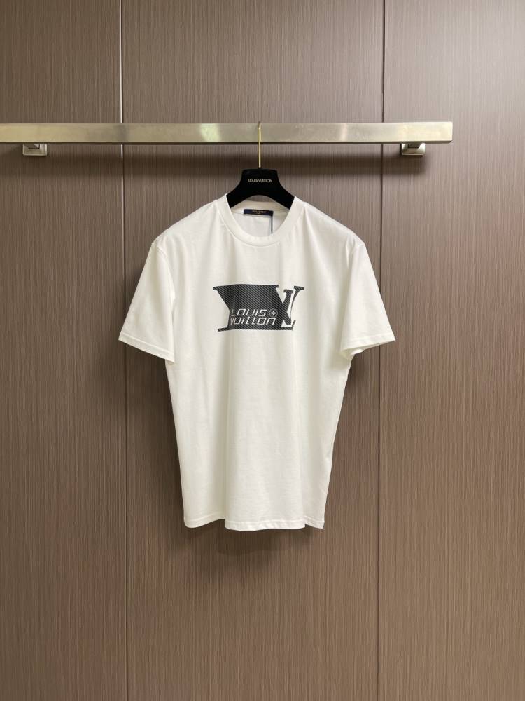 2026 ルイヴィトン 夏おすすめ カプセルプリント クルーネック半袖Tシャツ 洗濯耐久性抜群 ブランド コピー