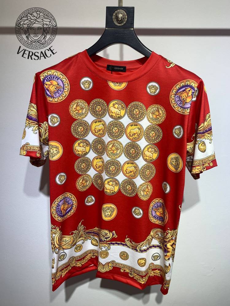 2026 ヴェルサーチ 夏新着 シルケットコットン クルーネック半袖Tシャツ きめ細かく柔らかな肌触り トレンド ブランド コピー