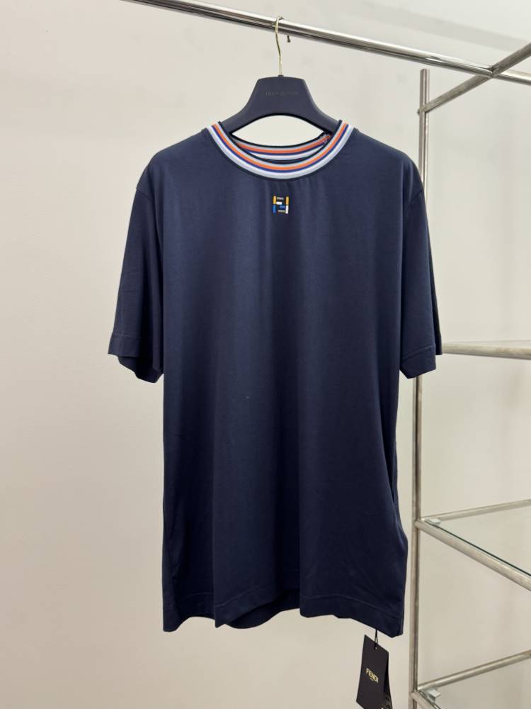 2026 フェンデイ 夏新着 刺繍コットン クルーネック半袖Tシャツ シンプル合わせやすい ブランド コピー