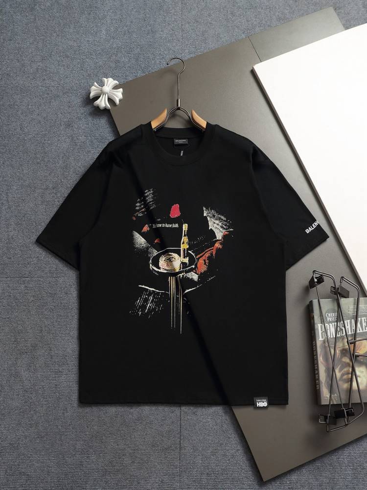 2026 バレンシアガ 夏先行販売 ハイエンドカスタム クルーネック半袖Tシャツ 欧州サイズ大きめ カジュ ブランド コピー