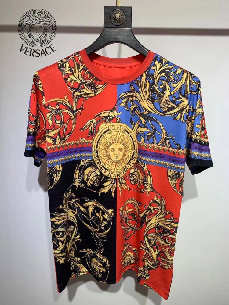 2026 ヴェルサーチ 夏新着 シルケットコットン クルーネック半袖Tシャツ きめ細かく柔らかな肌触り ブランド コピー