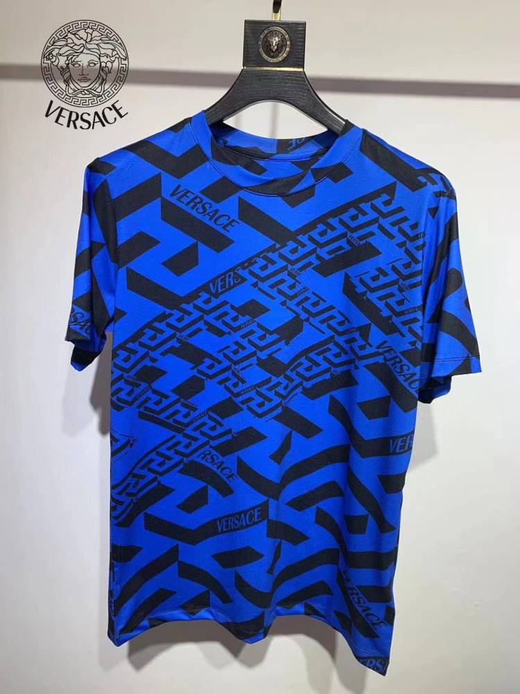 2026 ヴェルサーチ 夏コーデ シルケットコットン クルーネック半袖Tシャツ リラックスオーバーシルエット ブランド コピー