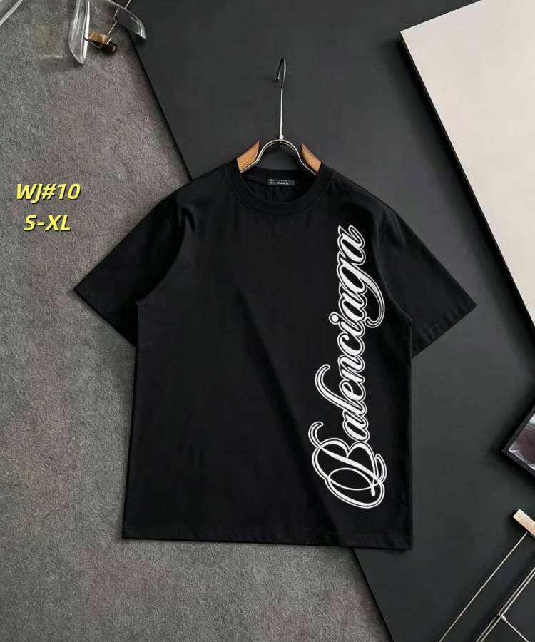 2026 バレンシアガ 夏新着 ラグジュアリー クルーネック半袖Tシャツ シンプル合わせやすい ブランド コピー