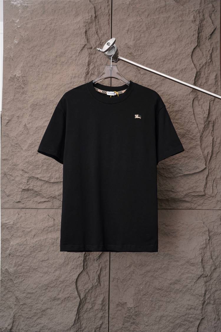 2026 バーバリー 夏新着 無地 クルーネック半袖Tシャツ ブランド品質こだわり ブランド コピー