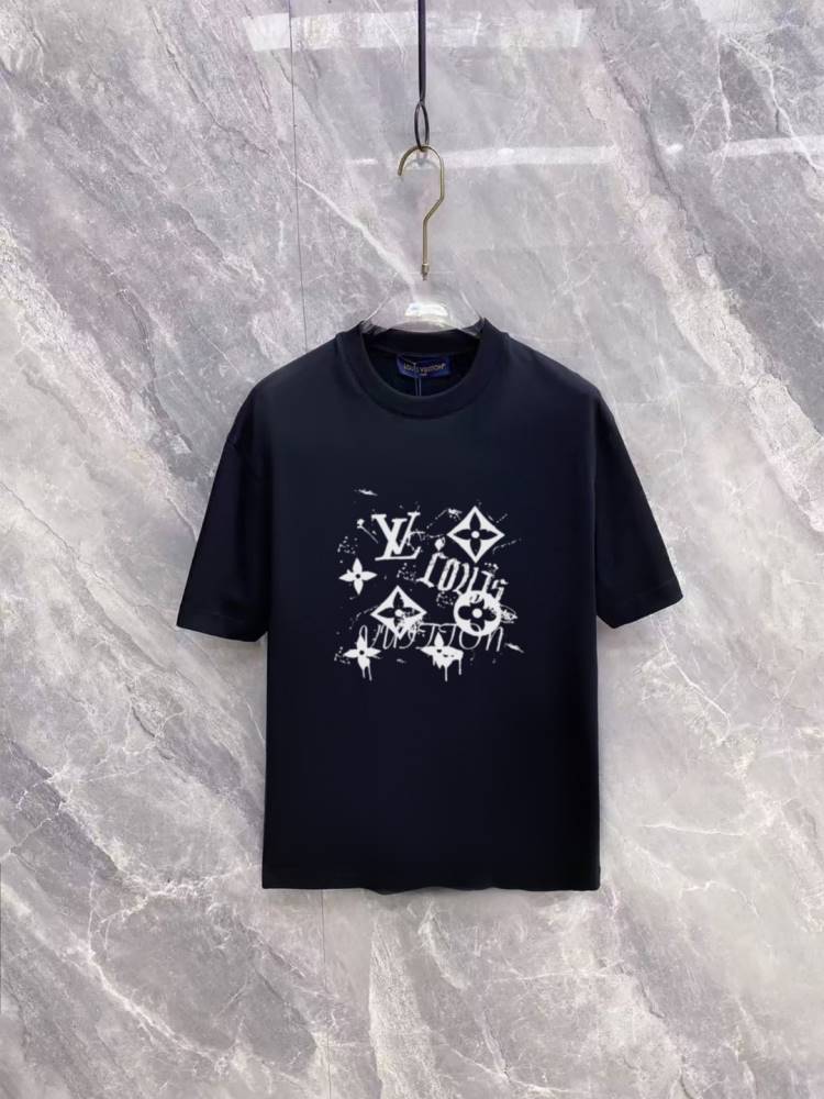 2026 ルイヴィトン 夏先行販売ハイエンドカスタムクルーネックTシャツリラックスシルエットベー ベーシッ ブランド コピー
