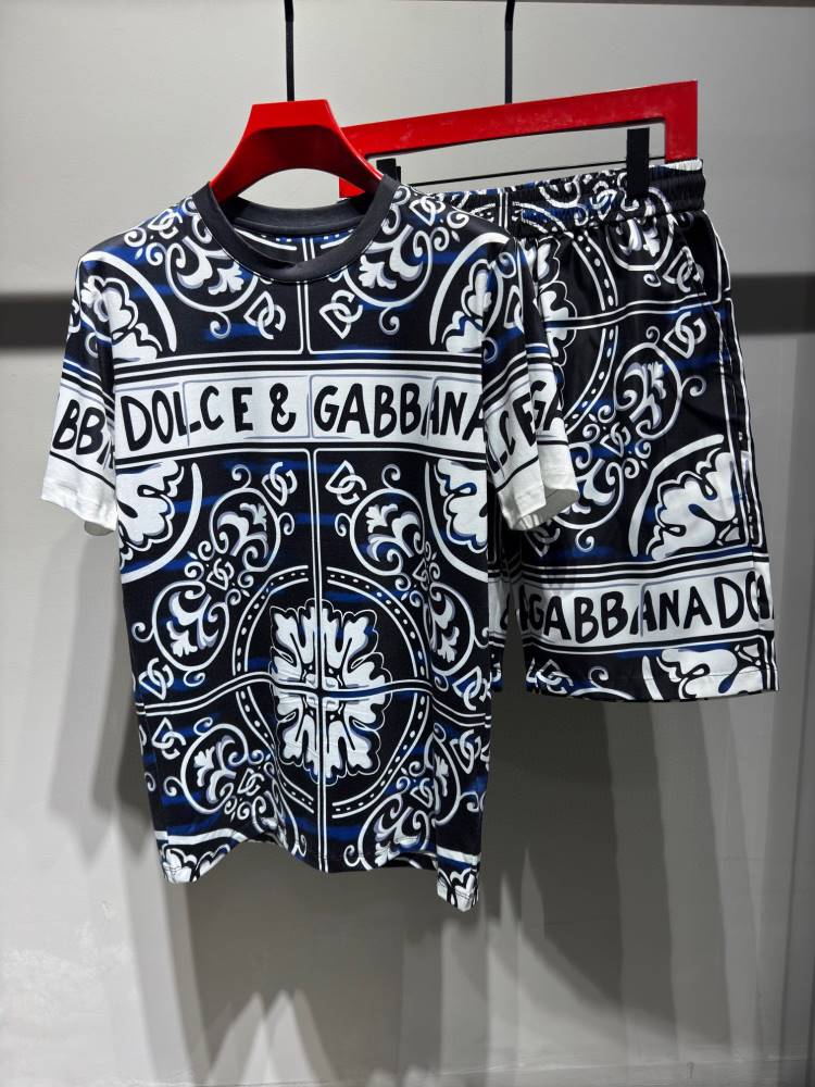 2026 ドルチェ&ガッバーナ 夏新着 シルケットコットン クルーネック半袖Tシャツ デイリービジカジカジュアル ブランド コピー
