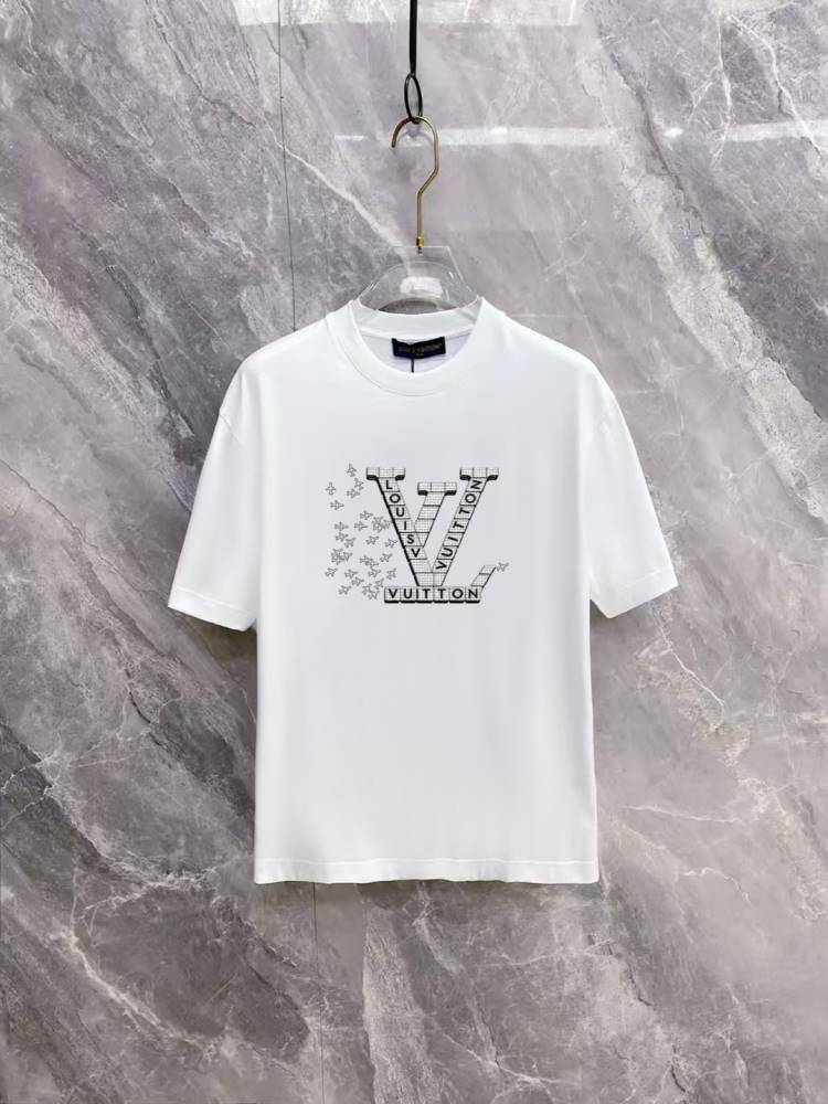 2026 ルイヴィトン 夏先行販売 ハイエンドカスタム クルーネック半袖Tシャツ きめ細かく柔らかな肌触り ベーシック ブランド コピー