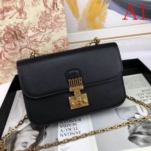 ディオール 注目を集めてる DIOR 多色可選 海外限定ライン レディースバッグ 使いやすい新品