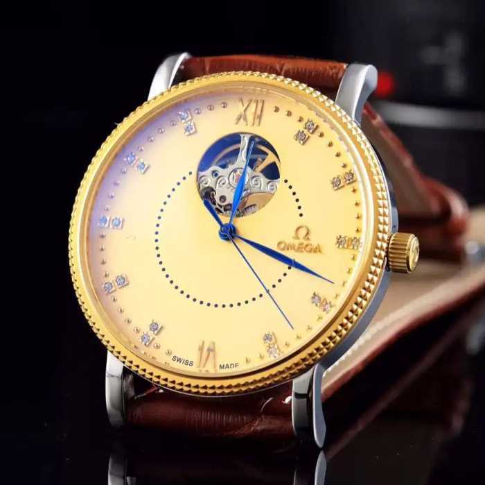肌触りのいい 2020 OMEGA オメガ 男性用腕時計 7色可選