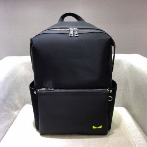 オススメのアイテムを見逃すな リュック 1点限りVIPセール フェンディ FENDI 2020モデル