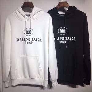 人気ファッション雑誌でも掲載 2020秋冬トレンドアイテム バレンシアガ BALENCIAGA パーカー 2色可選