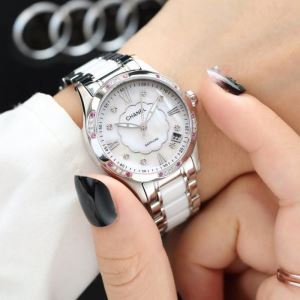 女性におすすめ 時計 シャネル スーパーコピー 激安 ファション ブランドCHANEL 腕時計 カジュアルコーデオシャレ 上品