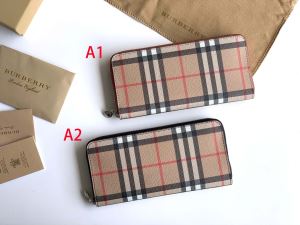 財布ウォレット 最新秋冬トレンドをチェック202020秋冬 バーバリー やっぱり優しい色 BURBERRY 絶対おさえるべきカラーと最新