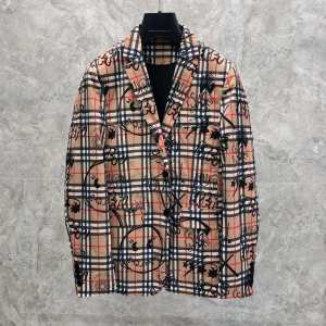 サイズのよさを感じる新作 バーバリー【最新】2020年秋冬のトレンド速報 BURBERRY スーツ