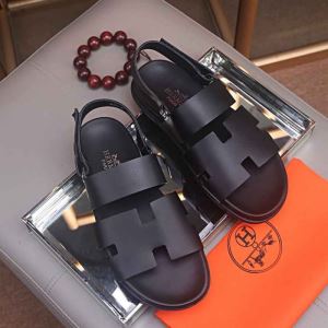 今っぽく新作アイテム 2020春夏の大注目トレンド エルメス 洗練された印象に HERMES サンダル 今年もトレンド