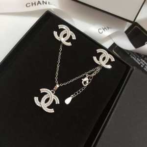 《2020年》今、注目のストリート シャネル CHANEL ネックレス ブランドの話題の新作も