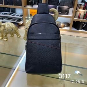 プラダ PRADA エレガントな雰囲気 ウエストバック オススメのアイテムを見逃すな
