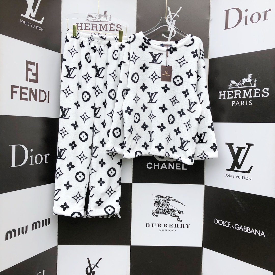 ルイ ヴィトン 2020トレンド秋冬おすすめ安い LOUIS VUITTON 今年らしいおすすめ新品 上下セット 秋冬コーデと相性がいい