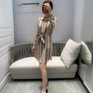 大人の可愛さを引き立て 大人の余裕が漂う バーバリー BURBERRY ワンピース 2020春夏は人気定番