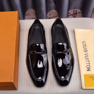 激レア 入手困難 LOUIS VUITTON 正規品保証19春夏ルイ ヴィトン 革靴 完売間近