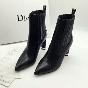 入荷ディオール流行や季節に拘らないデザイン DIOR ショートブーツ