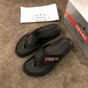 大人っぽく着こなし プラダ PRADA大胆にデザインオシャレ新品 サンダル2020春夏のトレンド新商品