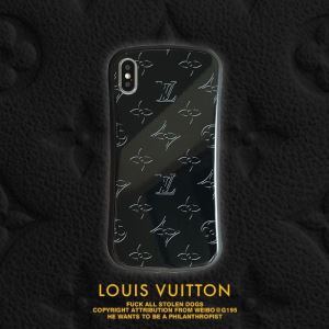 2色可選 大人かわいい秋冬コーデを楽しみ 2020秋、イチオシ上品 ルイ ヴィトン LOUIS VUITTON ケータイケース