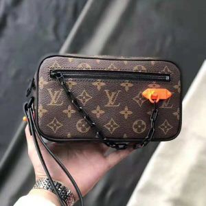 冬季限定販売 ルイ ヴィトン お買い得 LOUIS VUITTON ポーチ おすすめアイテム