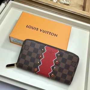 シーズンの人気 ルイ ヴィトン LOUIS VUITTON 財布 特に夏は人気アイテム