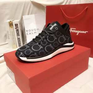 秋冬とれんど新品目立ち サルヴァトーレフェラガモ 2020秋冬最重要アイテム FERRAGAMO ローファー ファッション上級者向け